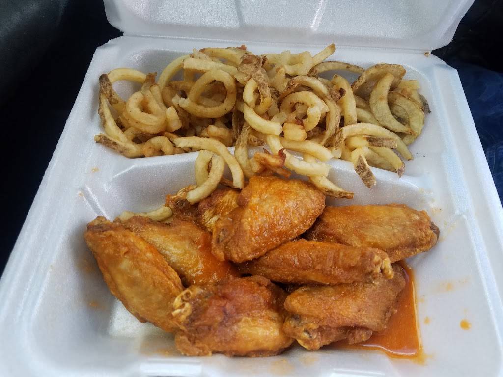 Wings of Winter Garden | restaurant | 12801 W Colonial Dr, Winter Garden, FL 34787, USA | 4076564492 OR +1 407-656-4492