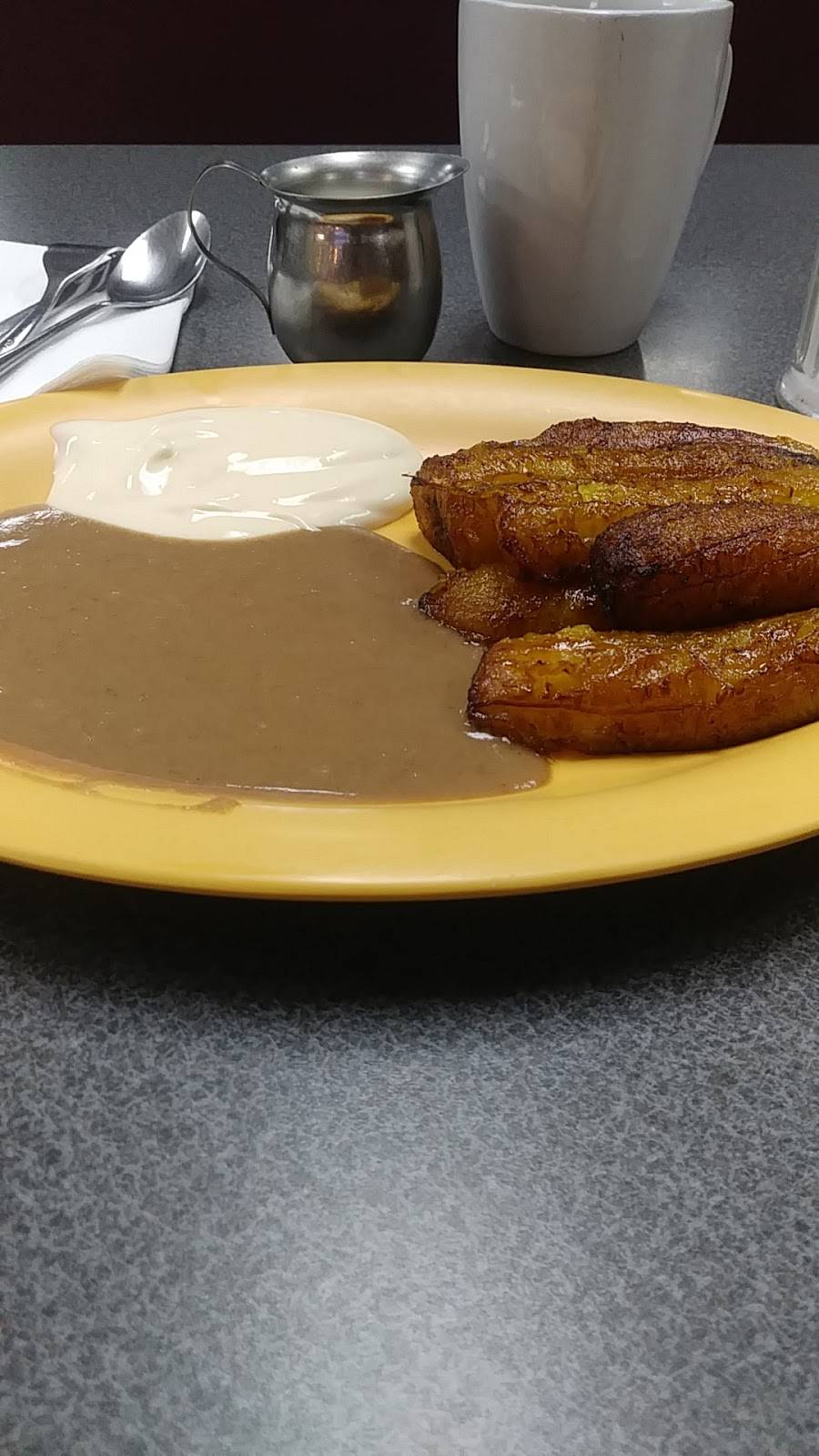 Mi Carbonero | restaurant | 15049 Roscoe Blvd, Panorama City, CA 91402, USA | 8189201849 OR +1 818-920-1849