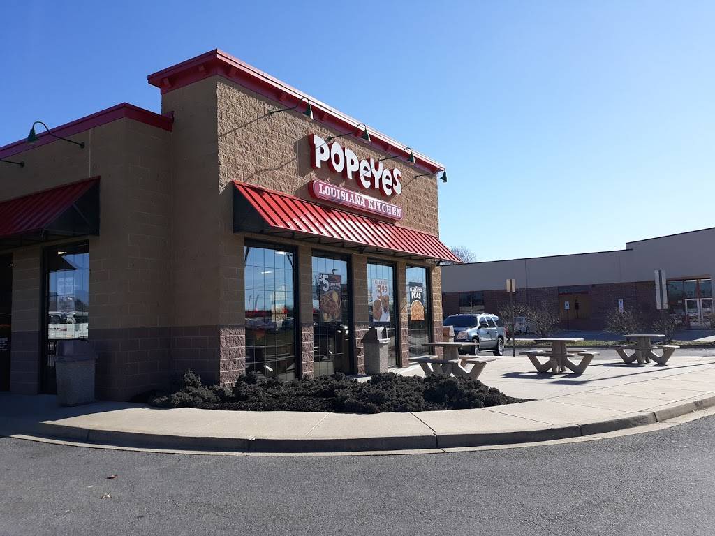 Popeyes Louisiana Kitchen | restaurant | 30263 Triangle Dr, Charlotte Hall, MD 20622, USA | 3012905140 OR +1 301-290-5140
