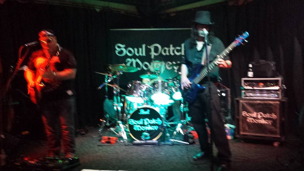 Alibi Bar & Grill | night club | 12 N 3rd St, St. Charles, IL 60174, USA | 6304430011 OR +1 630-443-0011