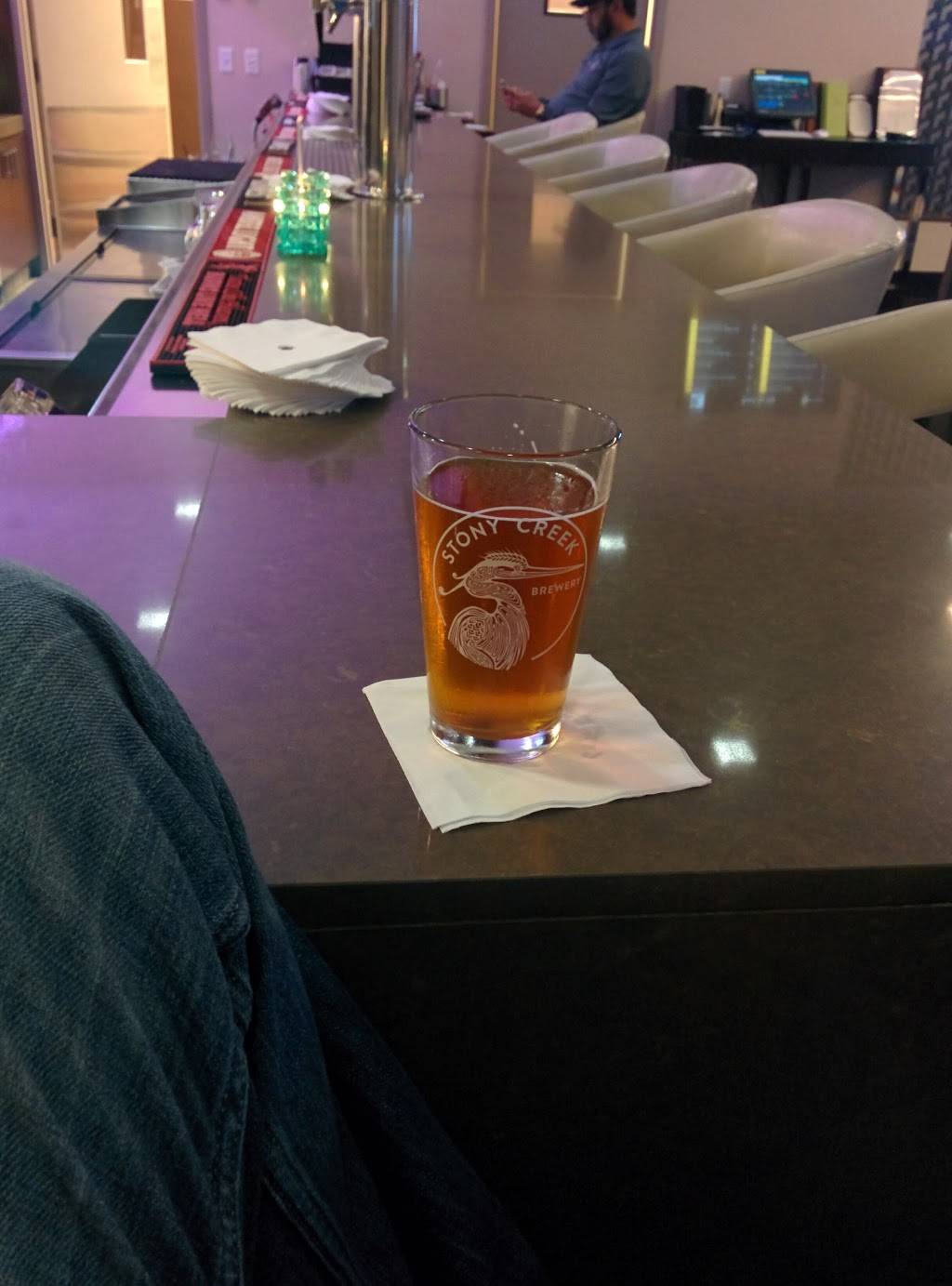 TimeOut Sports Bar | night club | 42 Century Dr #2, Bristol, CT 06010, USA | 8605897766 OR +1 860-589-7766