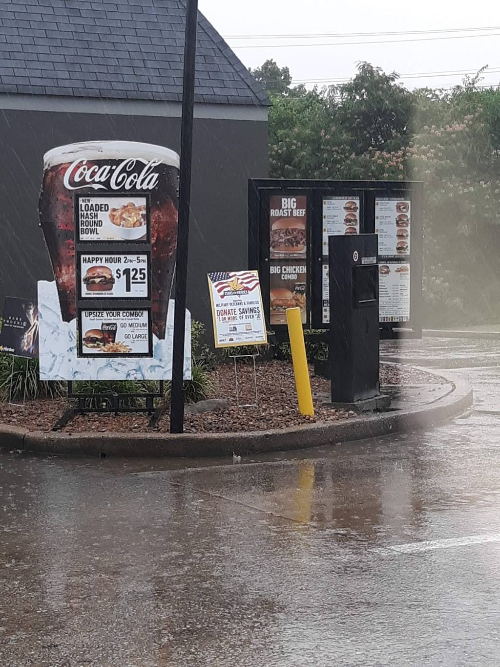 Hardees | restaurant | 220 Browns Ferry Rd, Chattanooga, TN 37419, USA | 4238210522 OR +1 423-821-0522