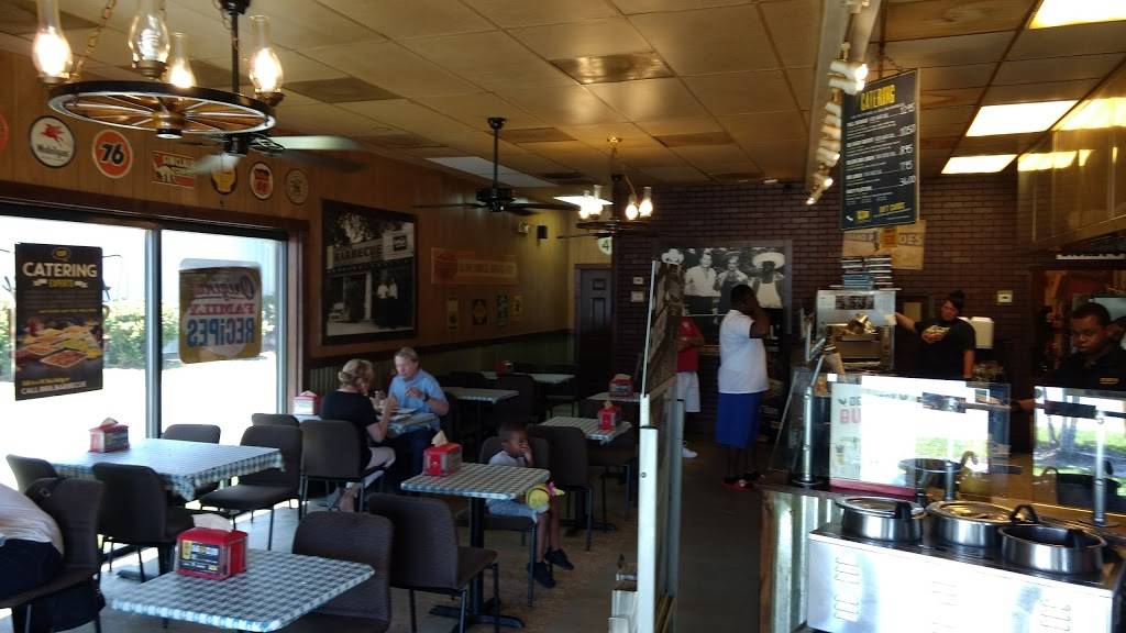 Dickeys Barbecue Pit | restaurant | 1109 US Highway 80 E, Ste E, Pooler, GA 31322, USA | 9129881286 OR +1 912-988-1286