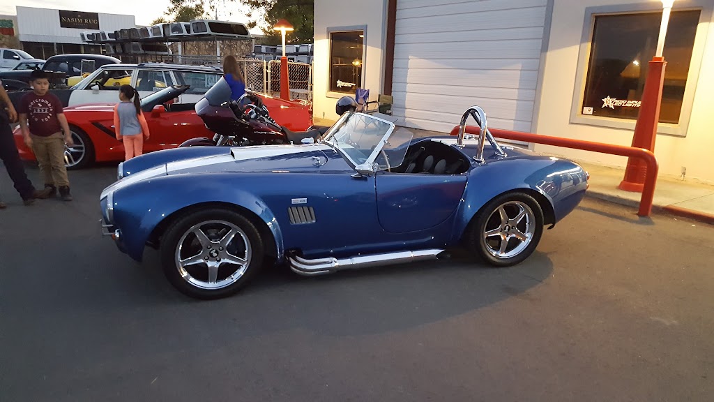 Dairy Queen | restaurant | 800 E U.S. Business 83, McAllen, TX 78501, USA | 9566829501 OR +1 956-682-9501