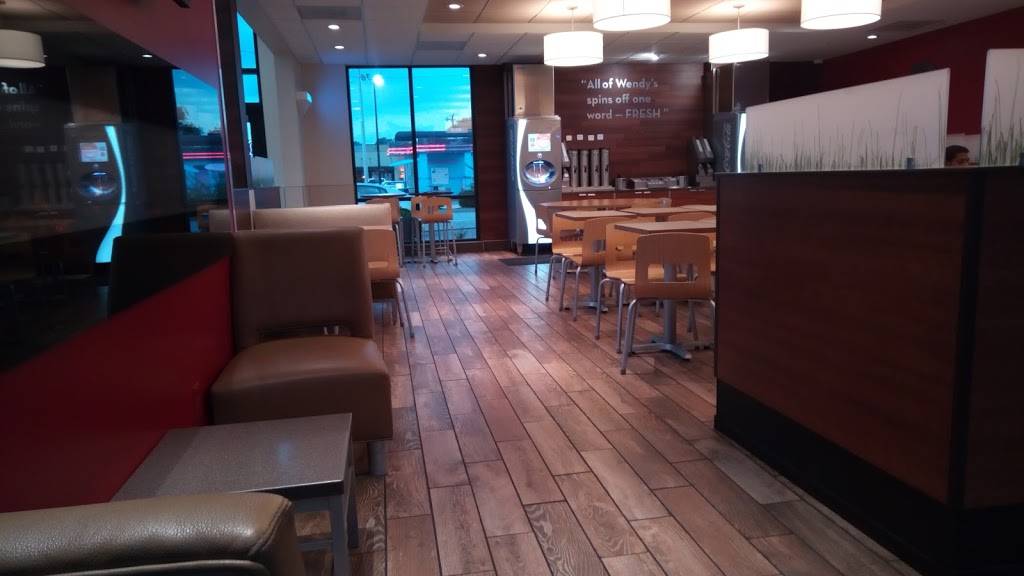 Wendys | restaurant | 130 Blowing Rock Blvd, Lenoir, NC 28645, USA | 8287587460 OR +1 828-758-7460