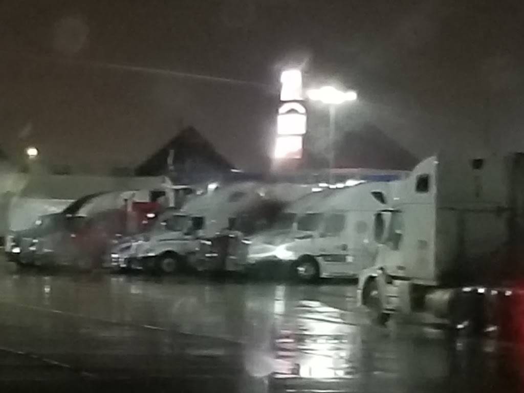 TA Janesville | restaurant | 3222 Humes Rd, Janesville, WI 53546, USA | 6087528700 OR +1 608-752-8700