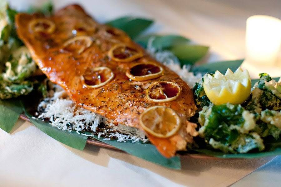 Jina Yoos Asian Bistro | restaurant | 2200 Forum Blvd #108, Columbia, MO 65203, USA | 5734465462 OR +1 573-446-5462