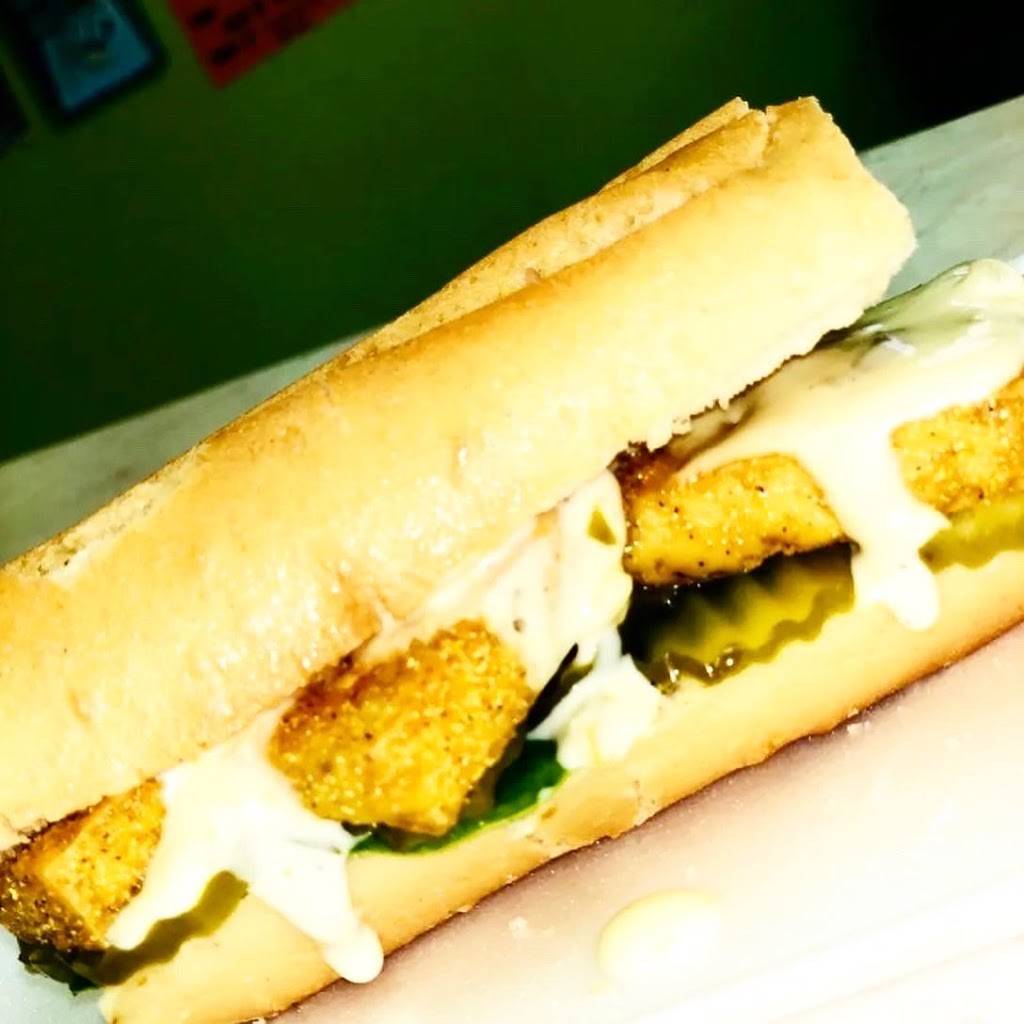 CCs Vegan Spot | restaurant | 231 E Delmar Ave, Alton, IL 62002, USA | 6184338300 OR +1 618-433-8300