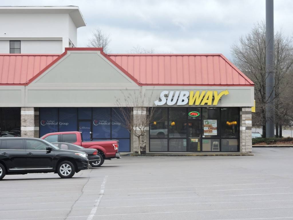 Subway | restaurant | 1930 Edwards Lake Rd Suite # 140, Birmingham, AL 35235, USA | 2056611053 OR +1 205-661-1053