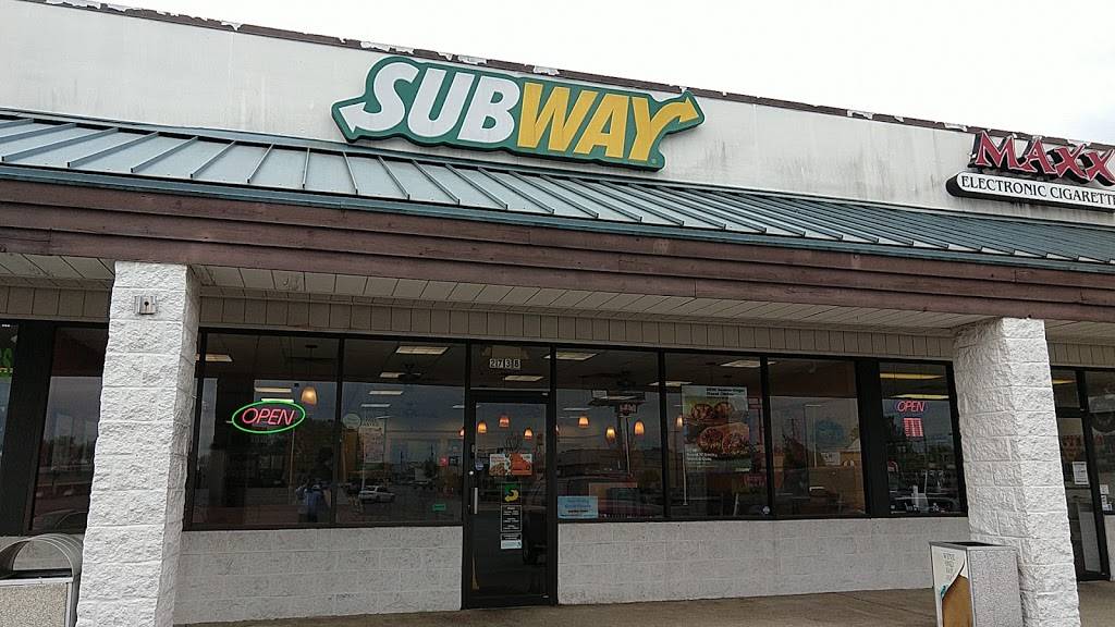 Subway | restaurant | 2738 Scottsville Rd #12, Bowling Green, KY 42104, USA | 2707811212 OR +1 270-781-1212