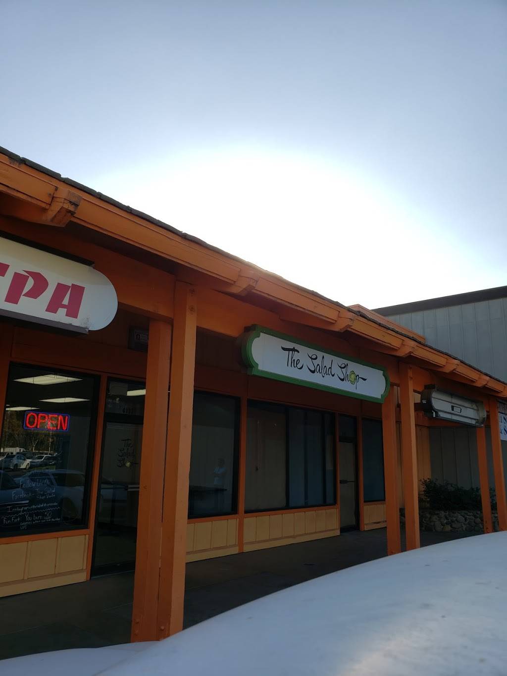 The Salad Shop | restaurant | 4137 W Noble Ave, Visalia, CA 93277, USA | 5597594355 OR +1 559-759-4355