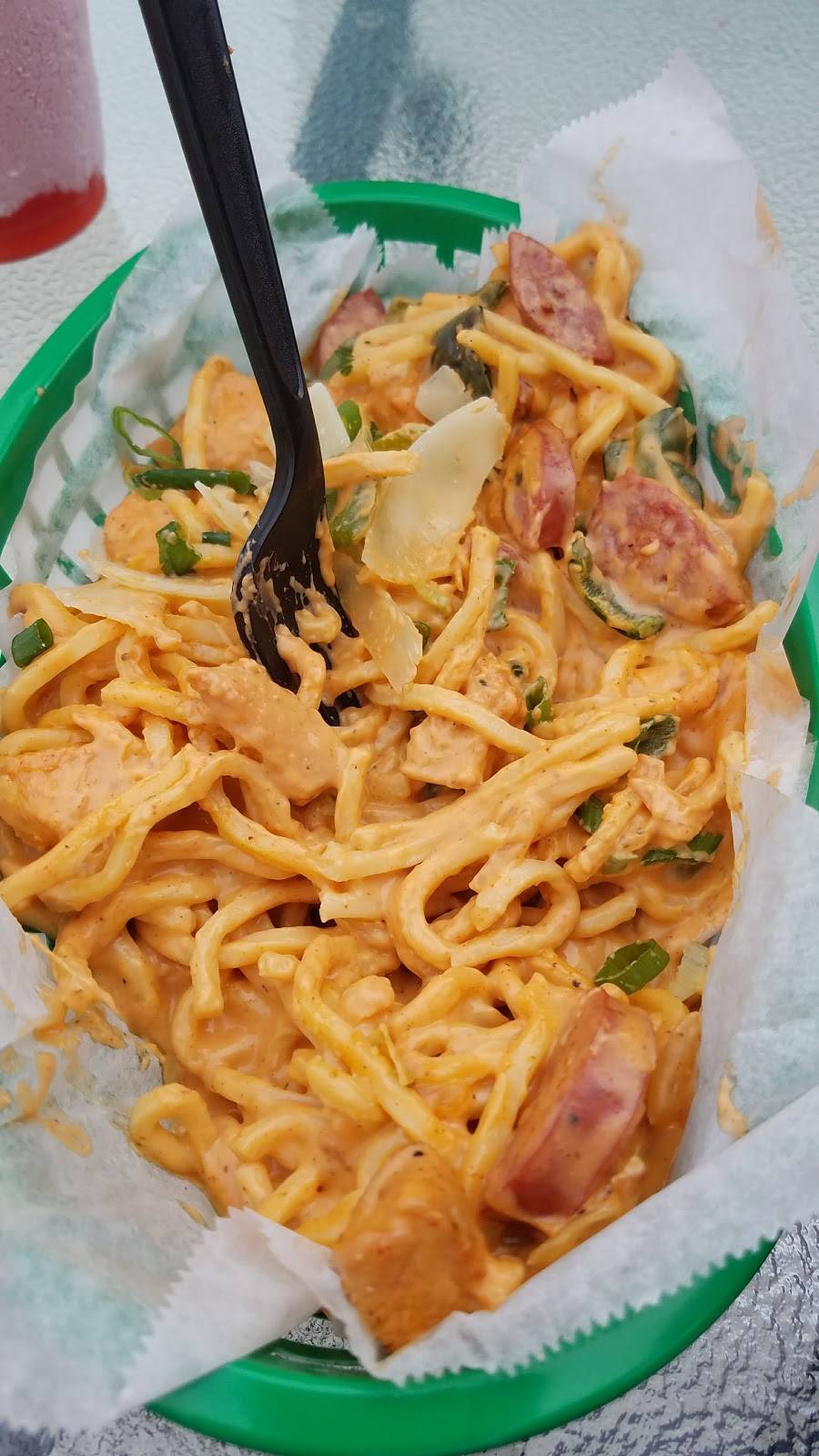 Prime Daiquiri | restaurant | 8150 Southwest Fwy F, Houston, TX 77074, USA | 8329040014 OR +1 832-904-0014