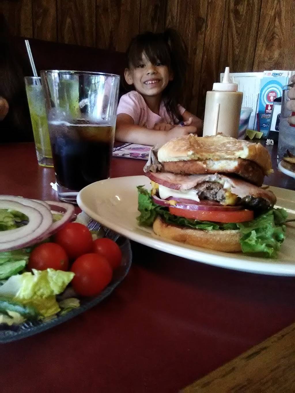 Pink House | restaurant | 1408 E Main St, Cottage Grove, OR 97424, USA | 5419420533 OR +1 541-942-0533