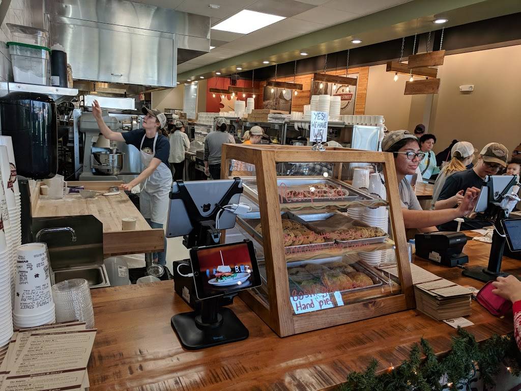 Maple Street Biscuit Company- Sherrill Hill | restaurant | 9314 Kingston Pike, Knoxville, TN 37922, USA | 8652476793 OR +1 865-247-6793