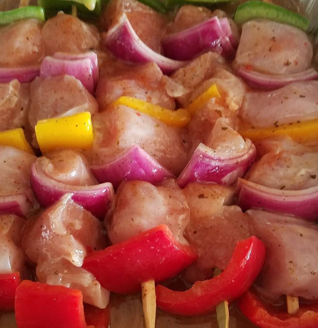 Holzman Meats | restaurant | 10815 Montgomery Rd, Cincinnati, OH 45242, USA | 5134891411 OR +1 513-489-1411