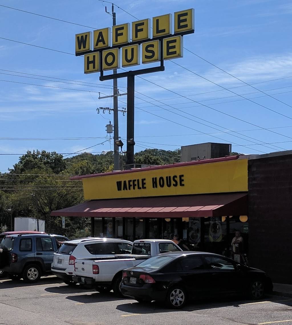 Waffle House | meal takeaway | 7035 Dayton Pike, Hixson, TN 37343, USA | 4238433909 OR +1 423-843-3909