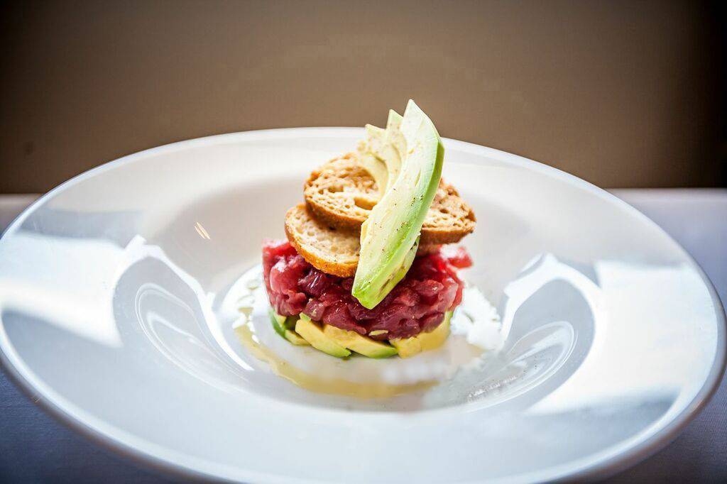 Matteos of Roslyn | restaurant | 88 Mineola Ave, Roslyn Heights, NY 11577, USA | 5164840555 OR +1 516-484-0555