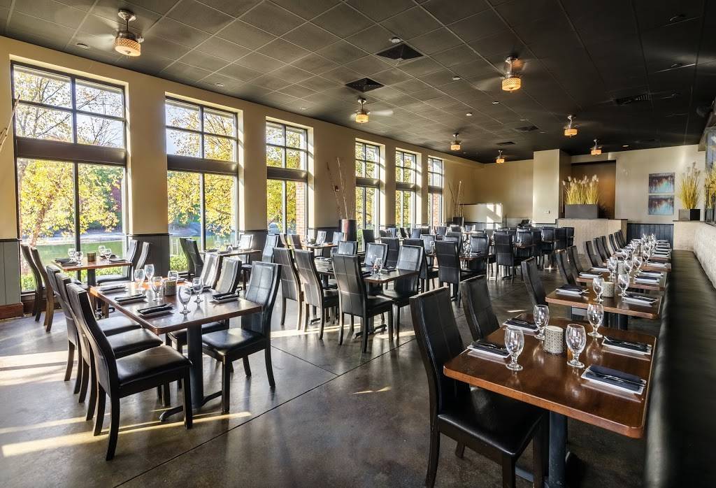 Port City Club | restaurant | 18665 Harborside Dr, Cornelius, NC 28031, USA | 7047651565 OR +1 704-765-1565