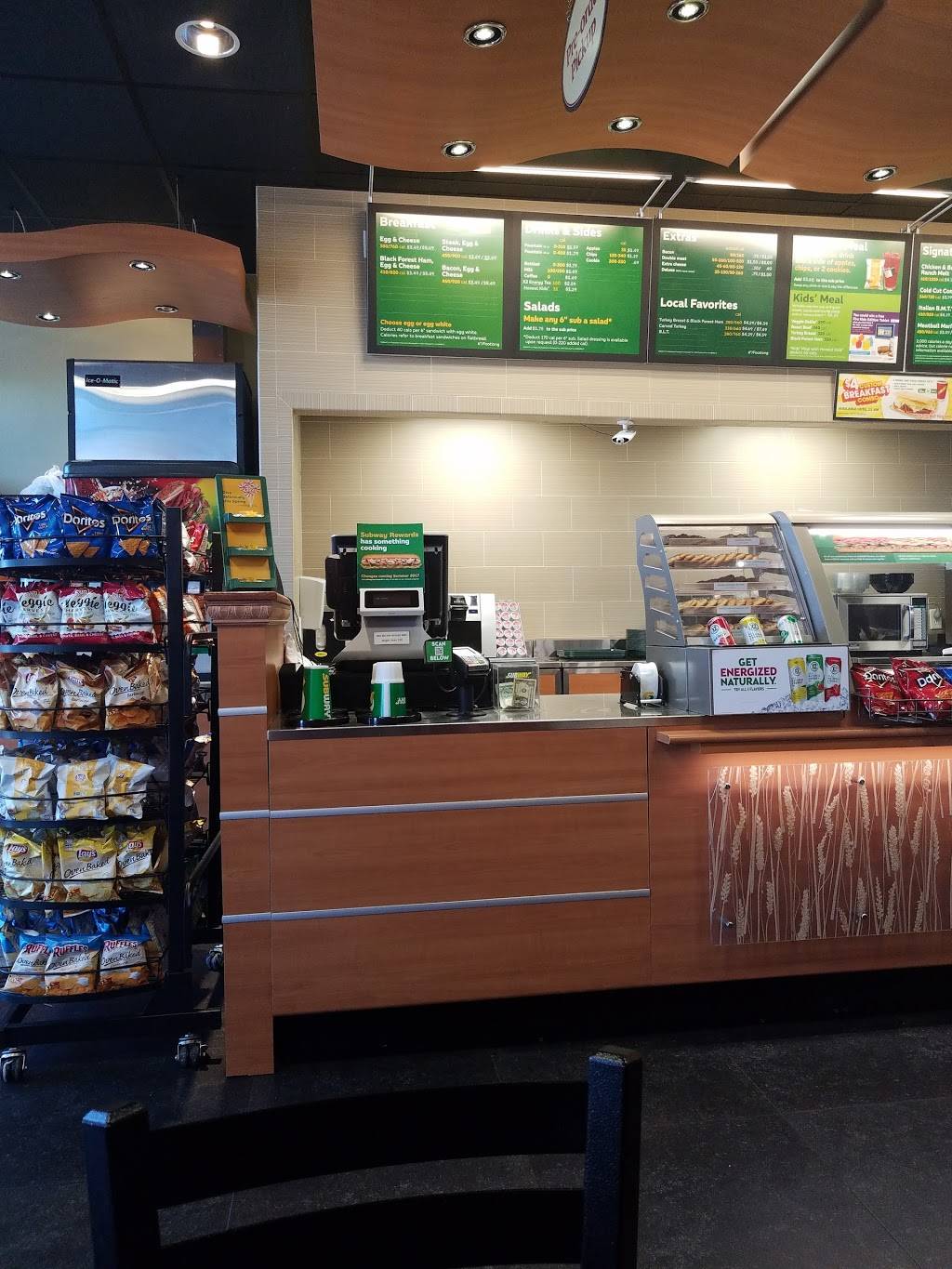 Subway | restaurant | 3140 Howland Blvd #102, Deltona, FL 32725, USA | 3862183888 OR +1 386-218-3888