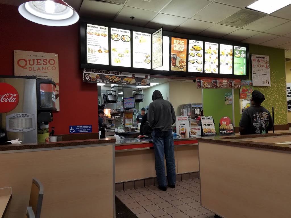 Del Taco | meal takeaway | 1641 Alameda St, Compton, CA 90220, USA | 3106082325 OR +1 310-608-2325