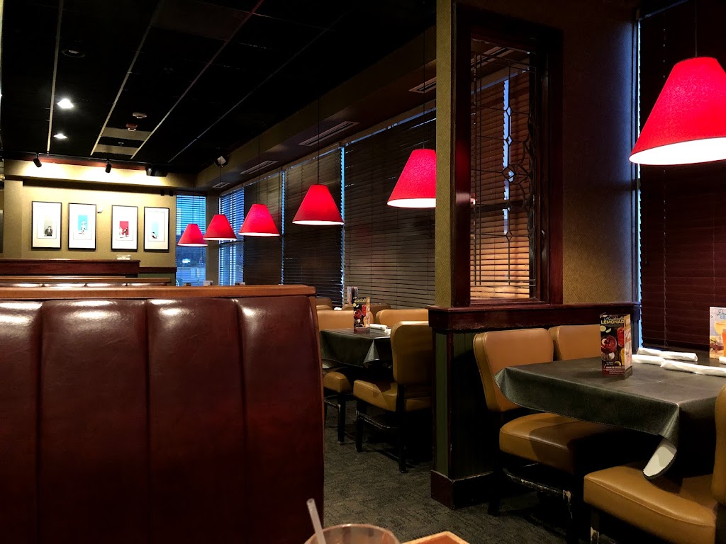 Ruby Tuesday | restaurant | 830 Main St, Presque Isle, ME 04769, USA | 2077642874 OR +1 207-764-2874