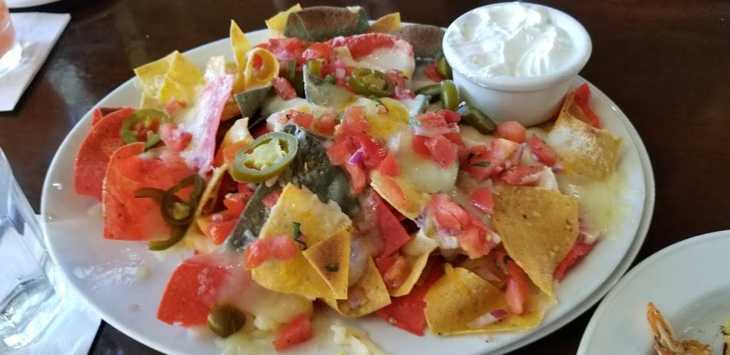 Thunder Grill | restaurant | 50 Massachusetts Ave NE, Washington, DC 20002, USA | 2028980051 OR +1 202-898-0051