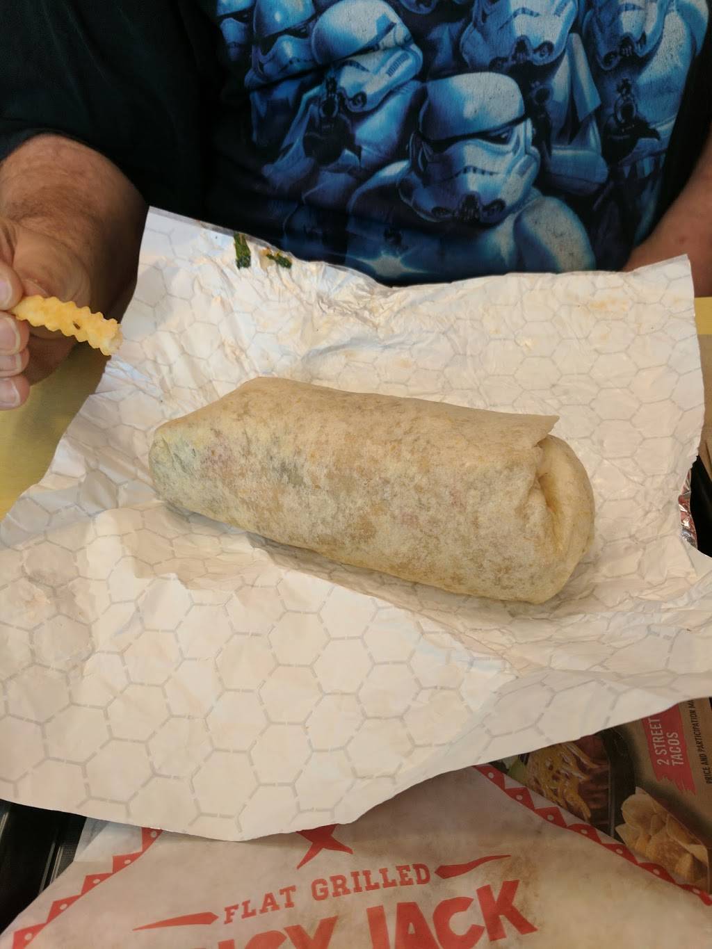 Del Taco | meal takeaway | 11507 4000 W, South Jordan, UT 84095, USA | 8015231184 OR +1 801-523-1184