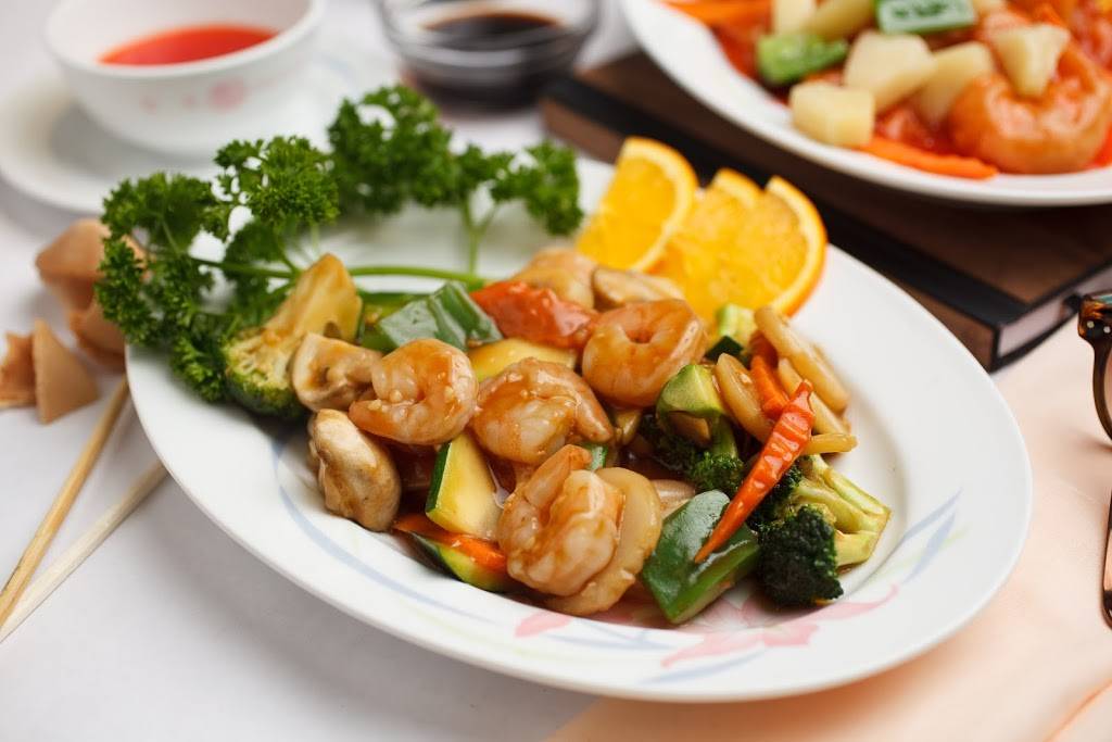 Mr Wangs Restaurant | restaurant | 217 Lakeshore Pkwy, Homewood, AL 35209, USA | 2059459000 OR +1 205-945-9000