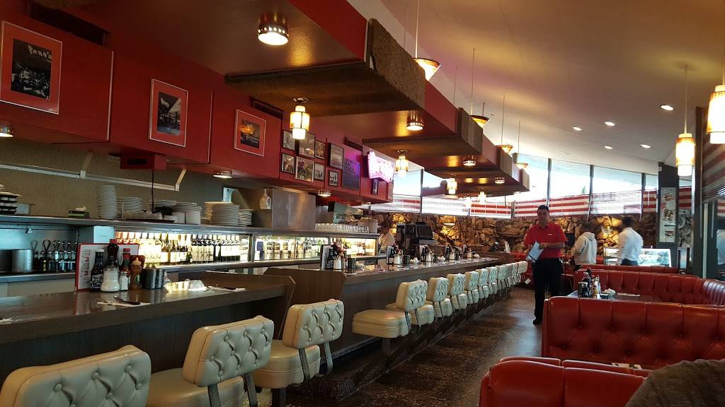 Panns Restaurant | restaurant | 6710 La Tijera Blvd, Los Angeles, CA 90045, USA | 3237763770 OR +1 323-776-3770