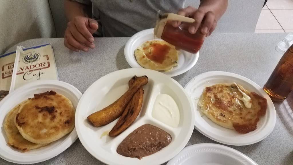 El Salvador Cafe 2 | restaurant | 82001 CA-111, Indio, CA 92201, USA | 7607757274 OR +1 760-775-7274