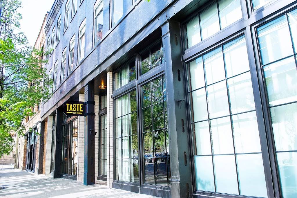 Taste 222 | restaurant | 222 N Canal St, Chicago, IL 60606, USA | 3123836620 OR +1 312-383-6620