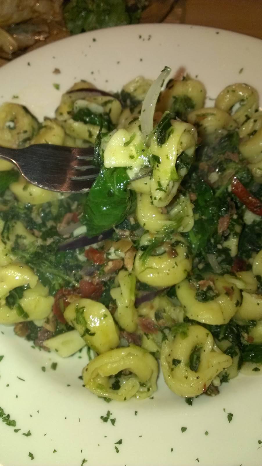 Ginos New York Style Pizzeria Tampa Rd Location | meal delivery | 3394 Tampa Rd, Palm Harbor, FL 34684, USA | 7277896883 OR +1 727-789-6883