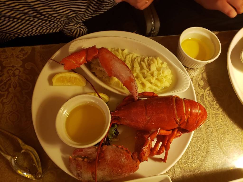 Jeffs Maine Seafood | restaurant | 65 N Main St, St Albans City, VT 05478, USA | 8025246135 OR +1 802-524-6135