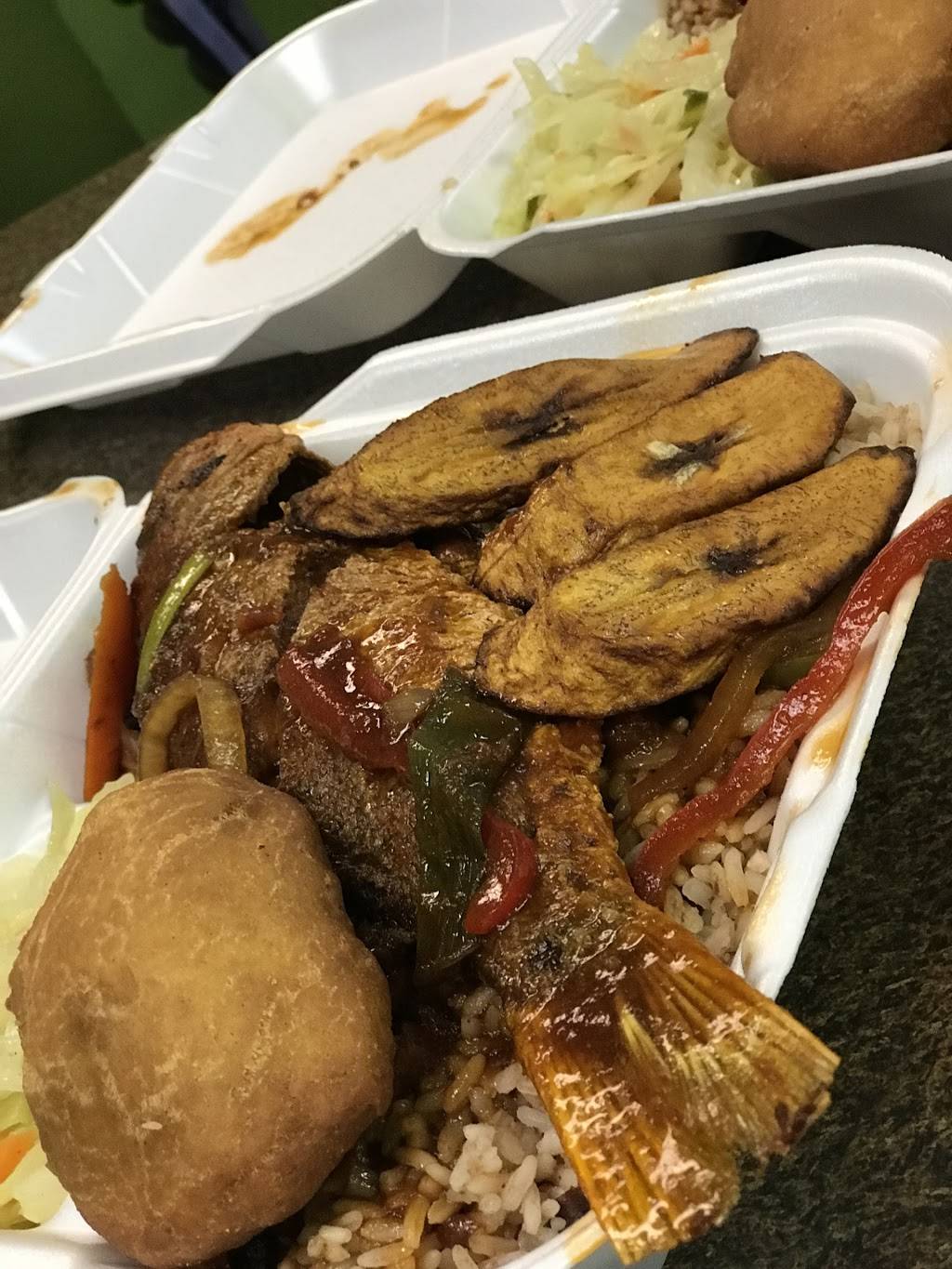 Captain Jerk Restaurant & Lounge | restaurant | 6028 Washington St, Hollywood, FL 33023, USA | 3052987977 OR +1 305-298-7977