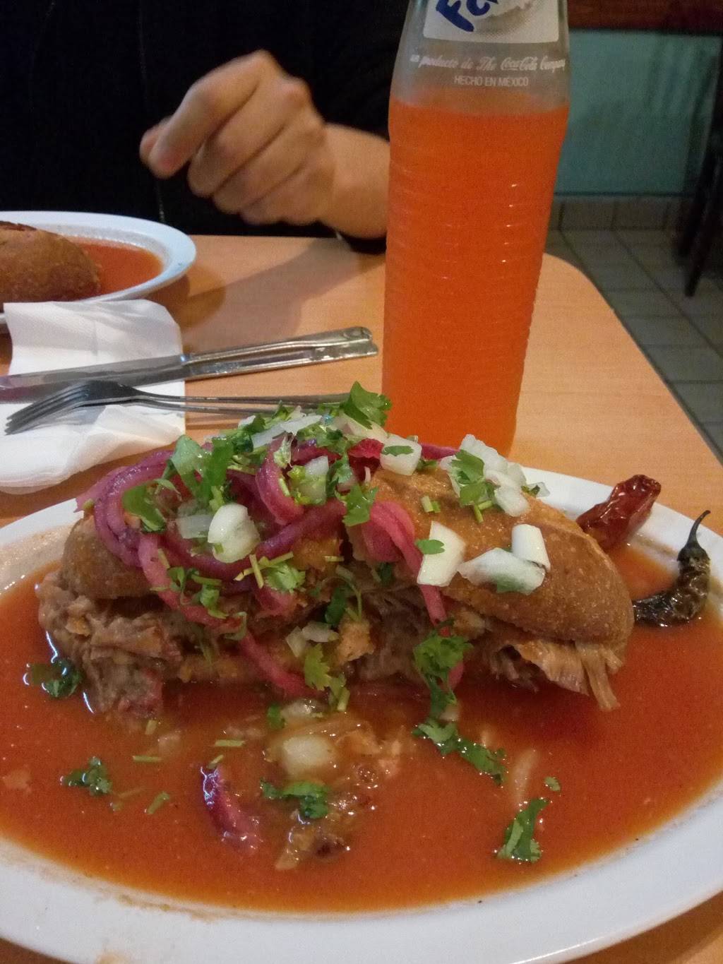 Tortas Ahogadas | restaurant | 8936 Woodman Ave, Arleta, CA 91331, USA | 8188945756 OR +1 818-894-5756