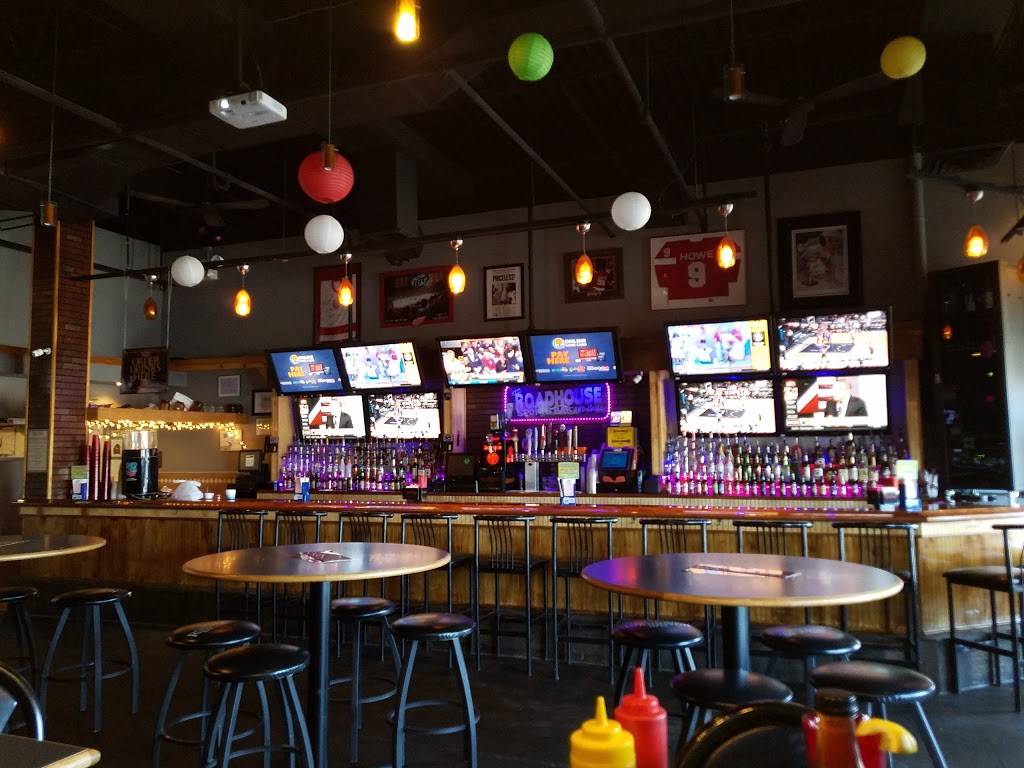 Clio Roadhouse Bar & Grill | night club | 2183 W Vienna Rd, Clio, MI 48420, USA | 8105642200 OR +1 810-564-2200