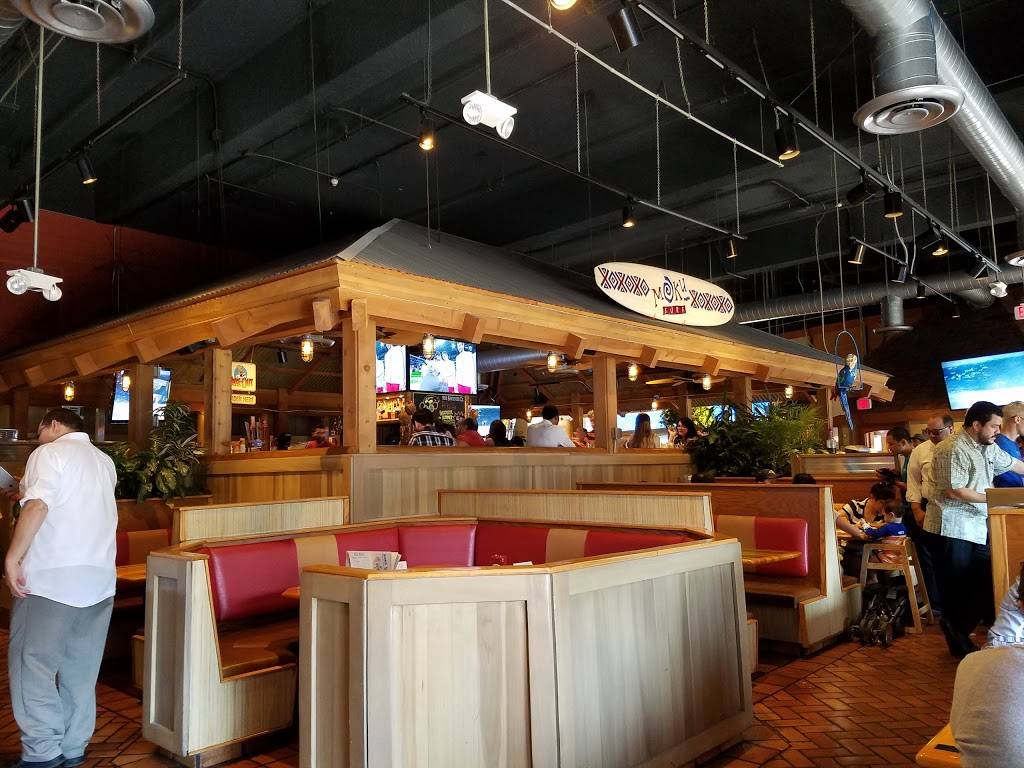 Islands Restaurant Glendale | restaurant | 117 W Broadway, Glendale, CA 91204, USA | 8185453555 OR +1 818-545-3555