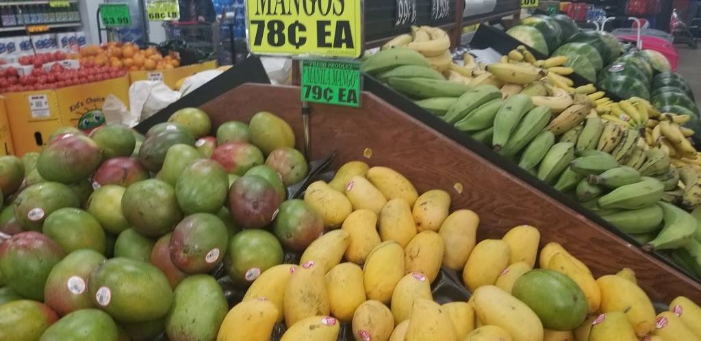 Food Market La Chiquita & Taqueria | restaurant | 219 Main St, Bensenville, IL 60106, USA | 6305953530 OR +1 630-595-3530