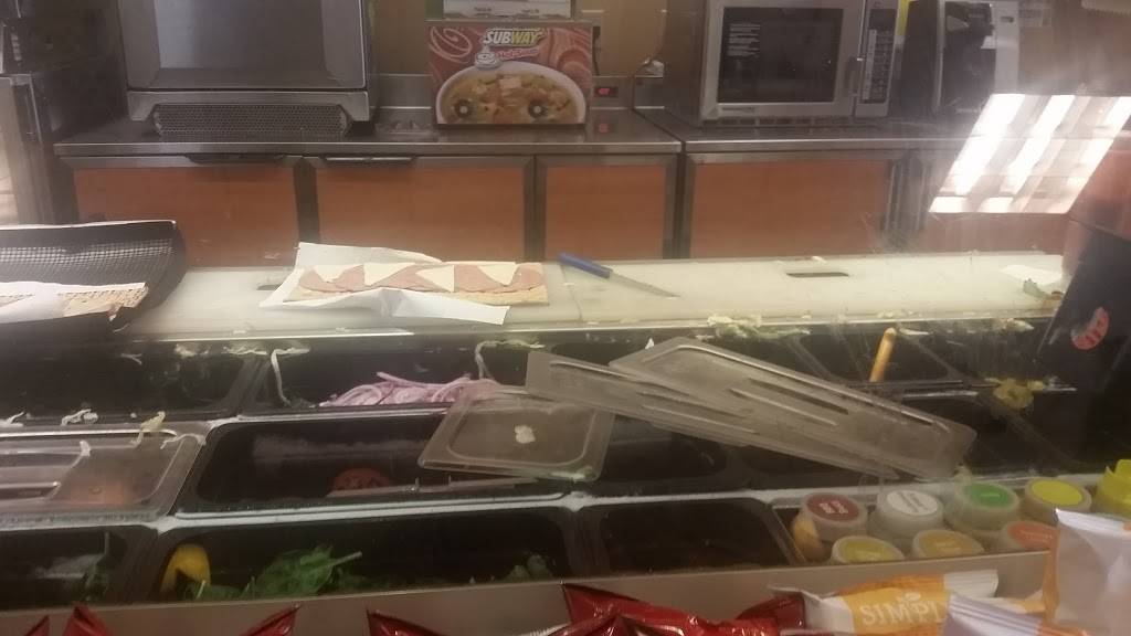 Subway | restaurant | Store #11 131, 191 Eureka Towne Center Dr, Eureka, MO 63025, USA | 6369389782 OR +1 636-938-9782