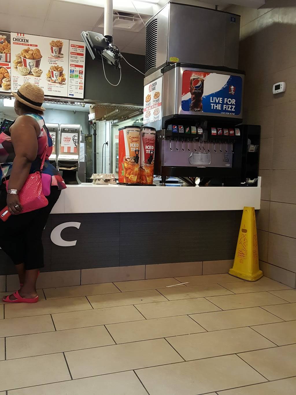 KFC | restaurant | 1300 Fordham Dr, Virginia Beach, VA 23464, USA | 7574247972 OR +1 757-424-7972