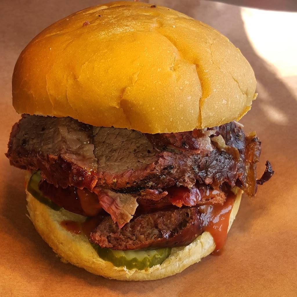 Fastys BBQ Joint | restaurant | 1936 E F St, Oakdale, CA 95361, USA | 2094930375 OR +1 209-493-0375