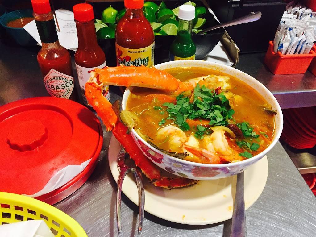 Acapulco Beach Restaurant | restaurant | 3112 N Main St, Fort Worth, TX 76106, USA | 8176255992 OR +1 817-625-5992