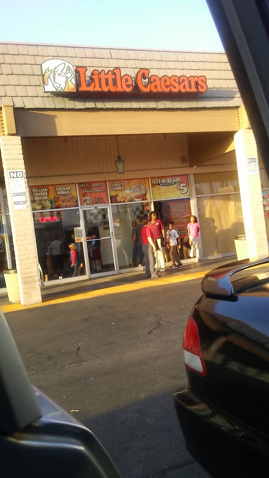 Little Caesars Pizza | meal takeaway | 1336 E Florida Ave, Hemet, CA 92544, USA | 9517668117 OR +1 951-766-8117