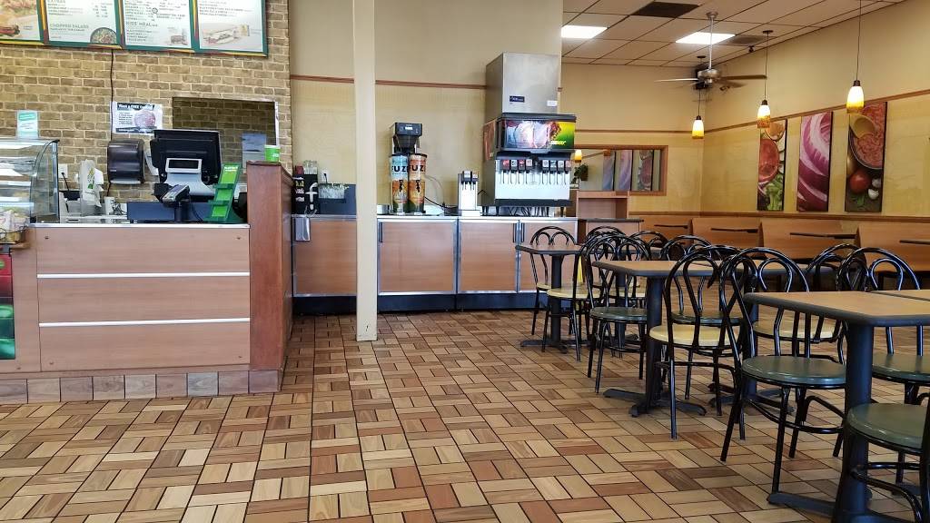 Subway Restaurants | restaurant | 2813-2815, Bartlett Blvd, Bartlett, TN 38134, USA | 9013880057 OR +1 901-388-0057
