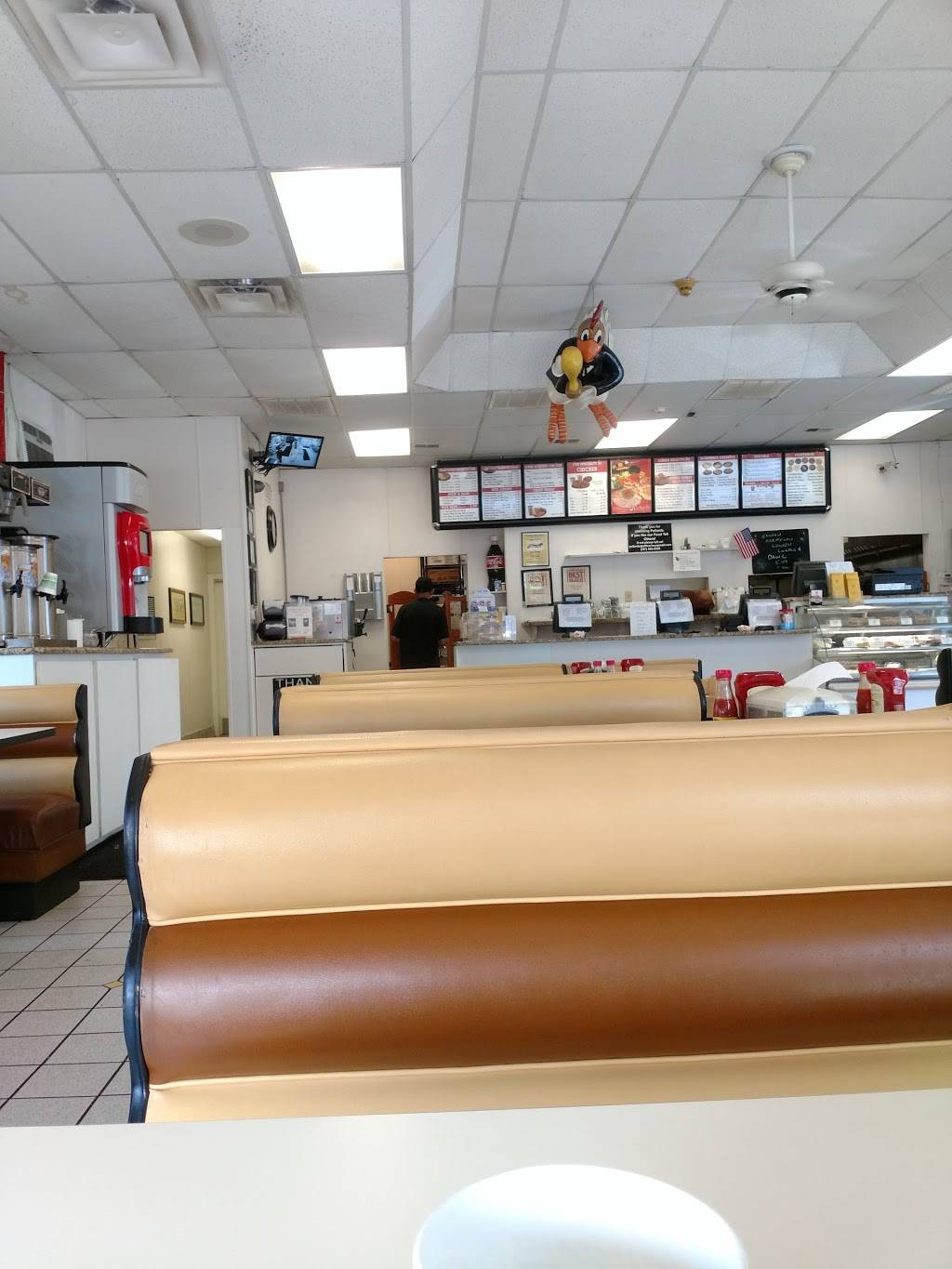 Pollards Chicken at London Bridge | restaurant | 100 London Bridge Rd, Virginia Beach, VA 23454, USA | 7573402565 OR +1 757-340-2565