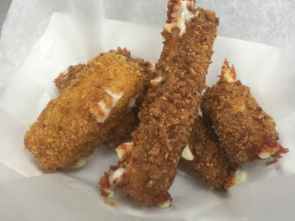 Mandys Pizza | restaurant | 512 Perry Hwy, Pittsburgh, PA 15229, USA | 4129311120 OR +1 412-931-1120