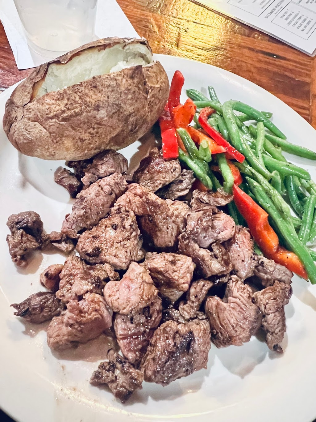 Troubadours Bar & Grill | restaurant | 1605 S Chadbourne St, San Angelo, TX 76903, USA | 3254828004 OR +1 325-482-8004