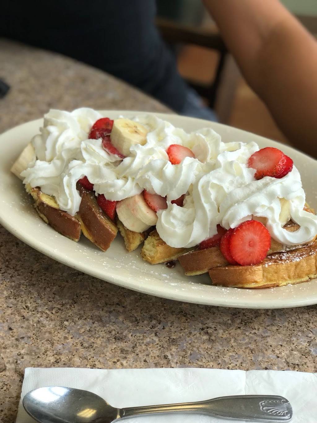 Mckays Breakfast & Lunch | restaurant | 144 Franklin St, Quincy, MA 02169, USA | 6177730099 OR +1 617-773-0099