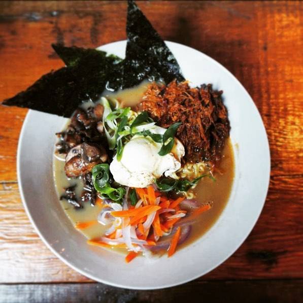 Hop Bop Noodle Shop | restaurant | 210 Main St S, Newmarket, ON L3Y 3Z3, Canada | 9052358279 OR +1 905-235-8279