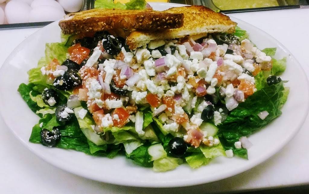 Grasshopper Cafe | cafe | 229 Bunker Hill St, Charlestown, MA 02129, USA | 6172420000 OR +1 617-242-0000